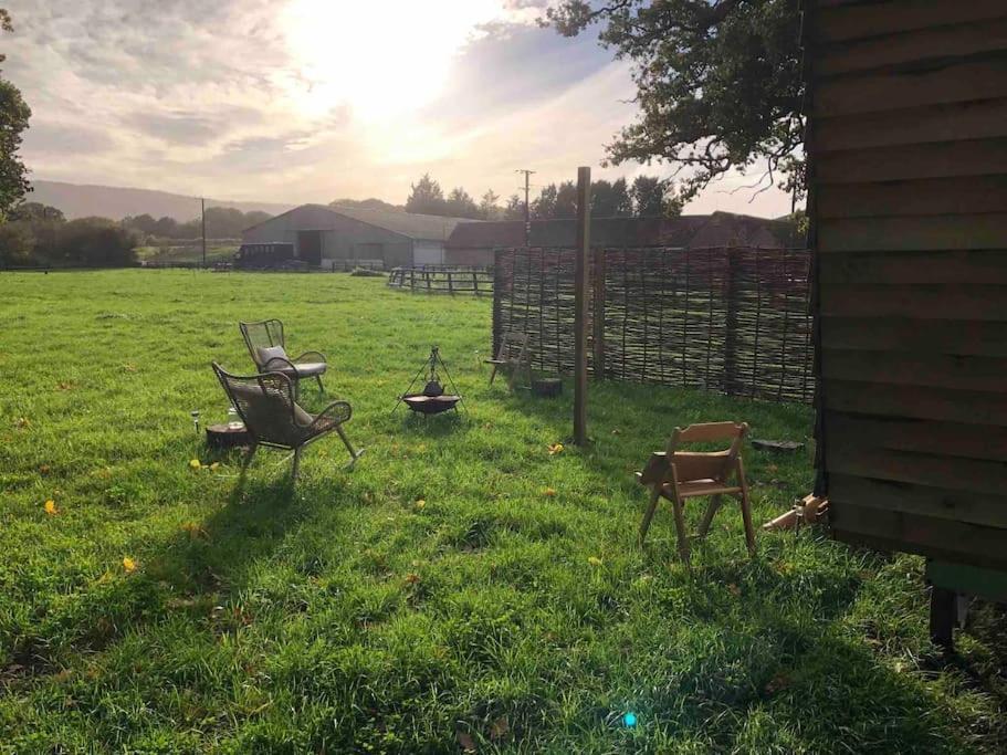GraffhamAspen Leaves: The Perfect Farm Retreat别墅 外观 照片